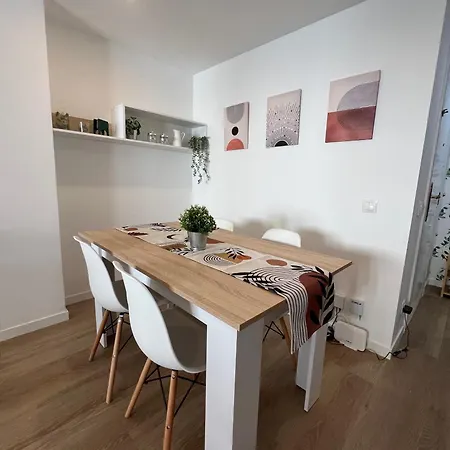 A Tus Pies, Inmejorable Ubicacion Centrica